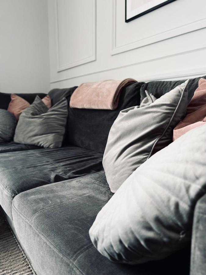 Апартаменты Modern 2-Bed Flat In Town Centre Обан Экстерьер фото